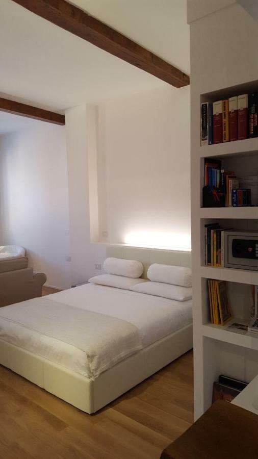 Casa Tea Lägenhet Bologna Exteriör bild